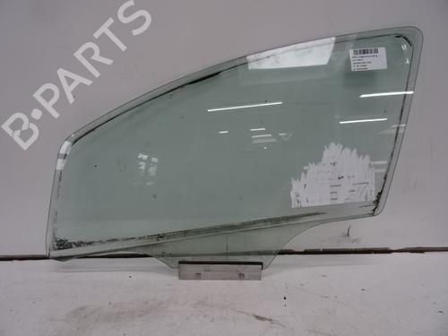 dr-rude-ventre-foran-opel-corsa-e-x15-2014-39051369 main image
