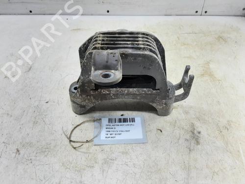 Used Engine mount Engine mount 39054805 39054805
