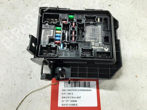 Used Fuse box DACIA SANDERO III 1.0 TCe 90 (91 hp) 31823291