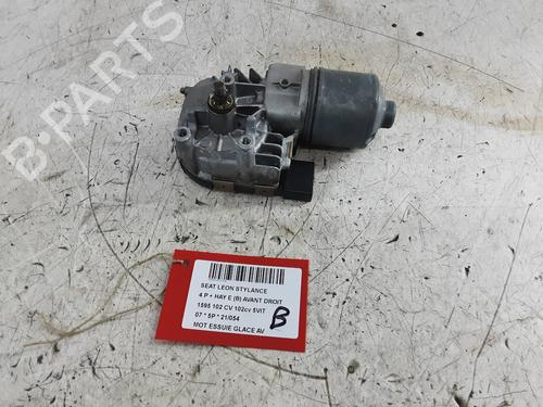 Used Front wiper motor SEAT LEON (1P1) 1.6 (102 hp) 22176565