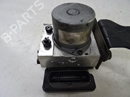 Used ABS pump KIA CEE'D (JD) 1.6 CRDi 128 (128 hp) 20275584
