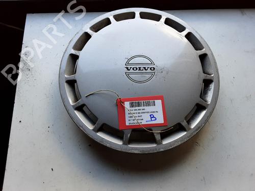 Used Hub cap Hub cap VOLVO 340-360 (343, 345) 1.4 (71 hp) 20287116 20287116