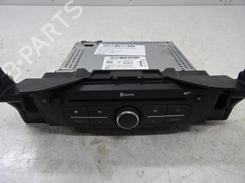 Used Radio RENAULT KANGOO / GRAND KANGOO II (KW0/1_) 1.5 dCi 90 (KW05, KW08, KW0G, KW11) (90 hp) 20273666