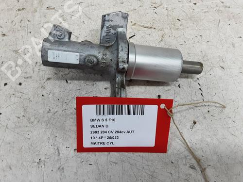 Used Brake master cylinder Brake master cylinder BMW 5 (F10) 525 d (204 hp) 32629730 32629730