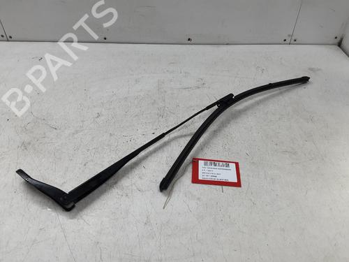 front-windshield-wiper-arm-dacia-sandero-iii-2021-31823306 main image