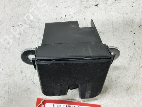 Bakluke lås VW TOURAN (1T1, 1T2) 1.9 TDI | BP25884516C101 