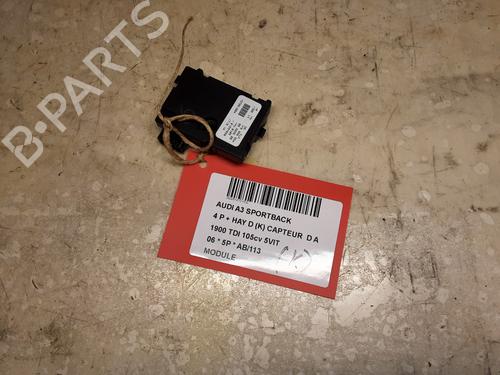 Centralita AUDI A3 Sportback (8PA) 1.9 TDI (105 hp) 23503939