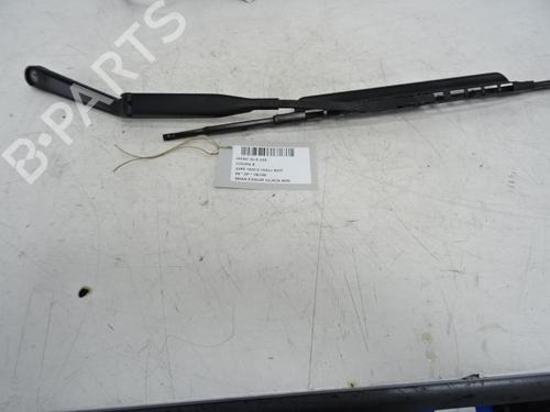 Used Front windshield wiper arm MERCEDES-BENZ SLK (R170) 230 Kompressor (170.447) (193 hp) 20272572