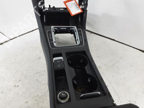 Middle console VW GOLF VII (5G1, BQ1, BE1, BE2) 1.0 TSI | BP32629332I22