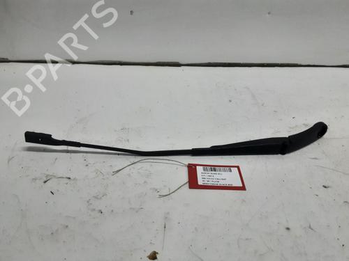 front-windshield-wiper-arm-audi-a1-sportback-gba-2018-32246088 main image