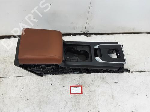 Used Middle console Middle console LAND ROVER DISCOVERY SPORT (L550) 2.2 D 4x4 (150 hp) 35948618 35948618