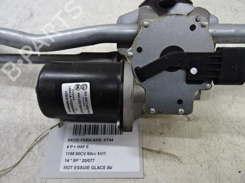 Used Front wiper motor Front wiper motor SKODA FABIA II (542) 1.2 12V (60 hp) 39052050 39052050