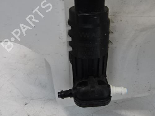 Used Washer pump Washer pump VW GOLF VII (5G1, BQ1, BE1, BE2) 1.6 TDI (115 hp) 39053033 39053033