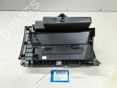 Used Glove box Glove box SEAT IBIZA V (KJ1, KJG) 1.0 TSI (110 hp) 39056411 39056411