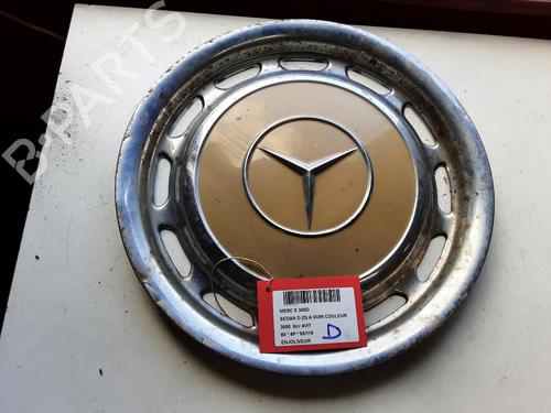 Used Hub cap Hub cap MERCEDES-BENZ 123 Saloon (W123) 300 D (123.130) (80 hp) 20287102 20287102