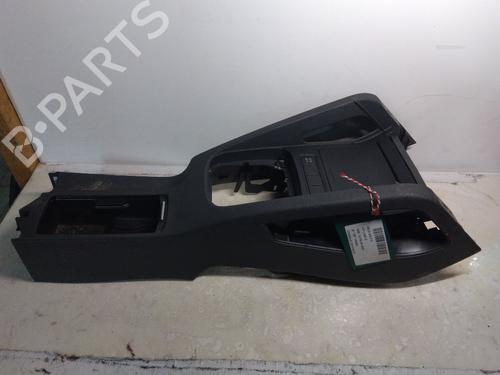Used Middle console Middle console 23503785 23503785
