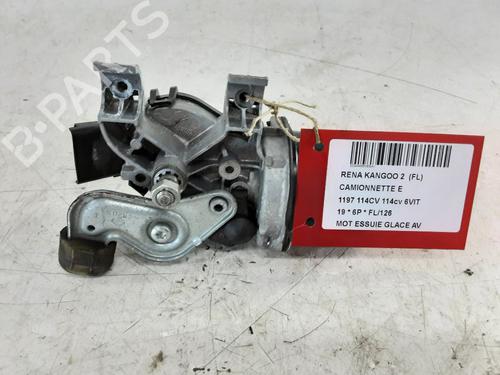 Used Front wiper motor RENAULT KANGOO / GRAND KANGOO II (KW0/1_) 1.2 TCe 115 (KW02, KW14) (115 hp) 32242866