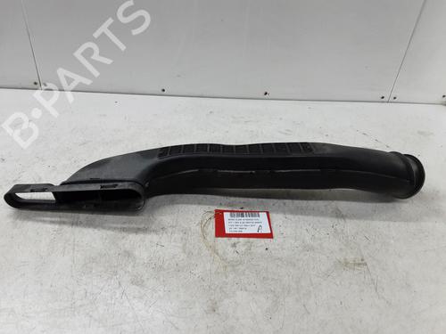 Used Air filter box Air filter box MERCEDES-BENZ A-CLASS (W177) A 250 e (177.086) (218 hp) 33030492 33030492