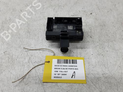 Used Control unit Control unit SKODA OCTAVIA III Combi (5E5, 5E6) 1.6 TDI (115 hp) 36669422 36669422