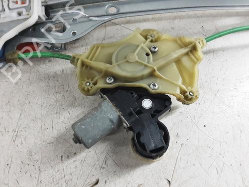 Right front window motor TOYOTA COROLLA Hatchback (_E21_, _EA1_, _EH1_) 1.8 Hybrid (ZWE211, ZWE219) | BP32246158E20 - Image 2