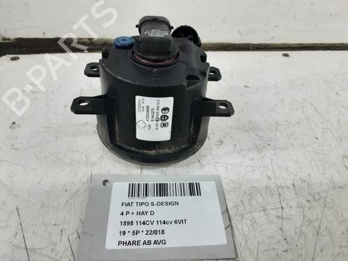 left-front-fog-light-fiat-tipo-hatchback-356_-357_-16-d-356hxg11-51943270-2016-20280388 main image