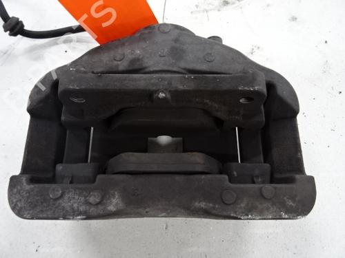 Used Right front brake caliper BMW 5 (E60) 525 d (197 hp) 20270654