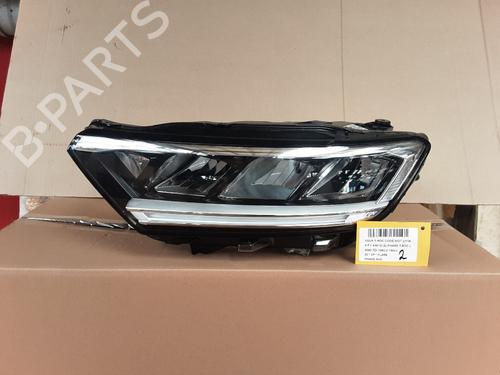 Used Left headlight VW T-ROC (A11, D11) 2.0 TDI (150 hp) 27240242