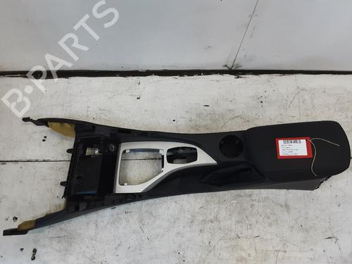 Used Middle console Middle console BMW X1 (E84) sDrive 20 d (177 hp) 33439455 33439455