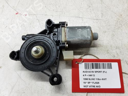 Right front window motor AUDI A3 Sportback (8VA, 8VF) 30 TDI | BP32246960E20