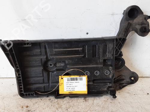 Used Support VW PASSAT B8 (3G2, CB2) 1.6 TDI (120 hp) 20274064