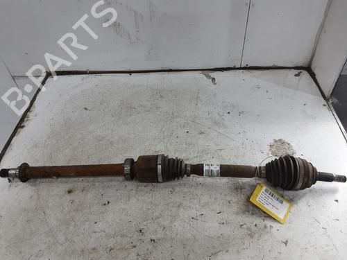 right-front-driveshaft-renault-clio-iv-bh_-2012-2013-2014-2015-2016-2017-2018-2019-2020-2021-32242580 main image