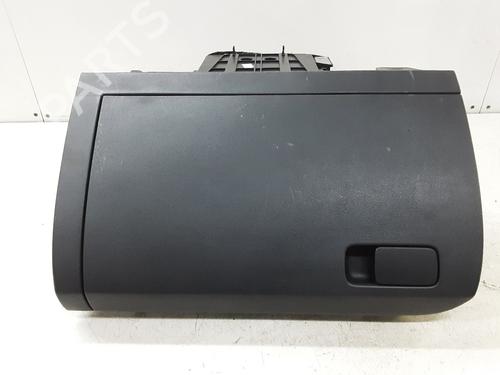 Used Glove box Glove box VW POLO V (6R1, 6C1) 1.2 TSI 16V (90 hp) 28077491 28077491