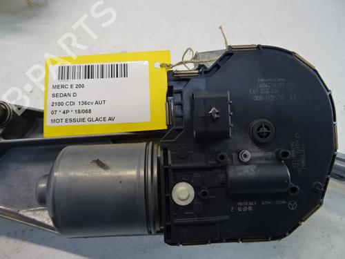 front-wiper-motor-mercedes-benz-e-class-w211-e-200-cdi-211007-2002-2003-2004-2005-2006-2007-2008-2009-20270793 main image