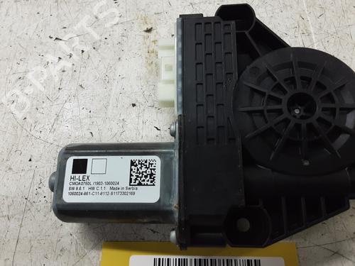 Left front window motor BMW 1 (F40) 118 i | BP39384635E21 - Image 2
