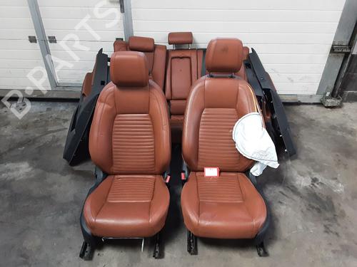 Used Seats set Seats set LAND ROVER DISCOVERY SPORT (L550) 2.2 D 4x4 (150 hp) 35948617 35948617