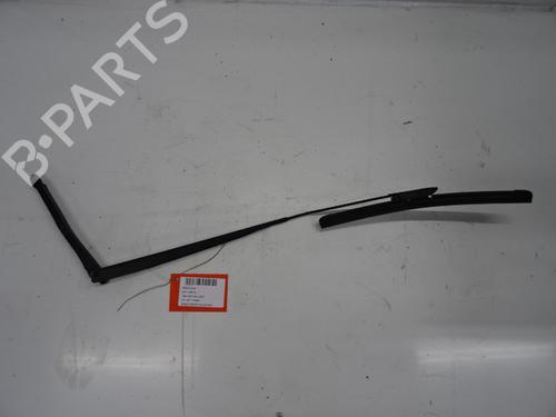 Used Front windshield wiper arm RENAULT CLIO IV (BH_) 1.5 dCi 75 (75 hp) 20275114