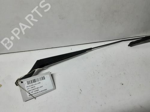 Front windshield wiper arm PEUGEOT 208 I (CA_, CC_) 1.6 BlueHDi 100 | BP29314411C143 