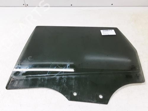 rear-left-door-window-audi-q2-gab-gag-2016-39051593 main image
