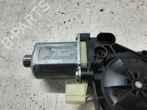 Left front window motor SEAT LEON (KL1, KLG) 1.5 eTSI | BP39063733E21 - Image 2