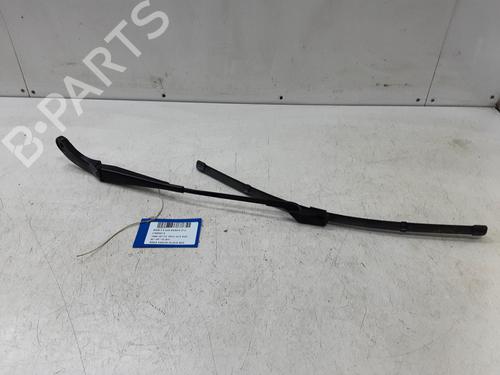 front-windshield-wiper-arm-bmw-z4-roadster-g29-2018-32245445 main image