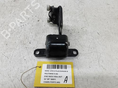 Used Hinge/Door check strap Hinge/Door check strap MERCEDES-BENZ V-CLASS (W447) V 220 CDI / d (447.811, 447.813, 447.815) (163 hp) 39889454 39889454