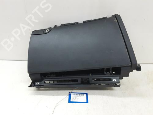 Hanskerom Hanskerom HYUNDAI SANTA FÉ III (DM, DMA) 2.2 CRDi (197 hp) 39056398 39056398