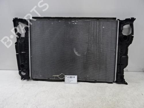 Used Water radiator VOLVO V60 I (155) D2 (120 hp) 20270439