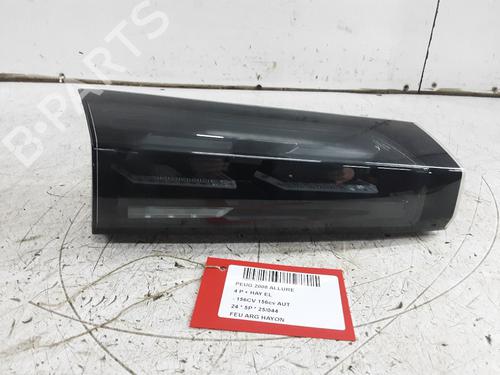 Used Left tailgate light Left tailgate light PEUGEOT 2008 II (UD_, US_, UY_, UJ_, UR_, UC_) e-2008 (UKZKWZ) (156 hp) 31604837 31604837