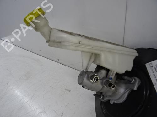 brake-master-cylinder-peugeot-2008-i-cu_-2013-39052912 main image