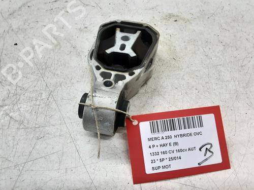 Used Engine mount Engine mount MERCEDES-BENZ A-CLASS (W177) A 250 e (177.086) (218 hp) 33007765 33007765
