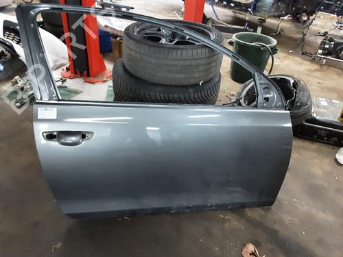 Used Right front door VW GOLF VI (5K1) 1.6 TDI (105 hp) 20286329