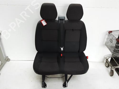 right-front-seat-peugeot-boxer-van-22-bluehdi-140-2006-20288697 main image