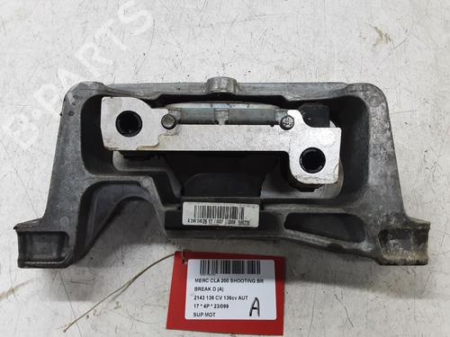 Used Engine mount MERCEDES-BENZ CLA Shooting Brake (X117) CLA 200 CDI / d (117.908) (136 hp) 20286695