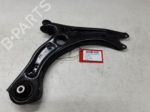 Used Right front suspension arm VW POLO VI (AW1, BZ1, AE1) 1.0 TSI (95 hp) 22176653